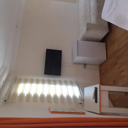 Lacitrus And Hotel 3*