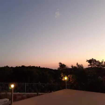 Otel Lacitrus And 3*