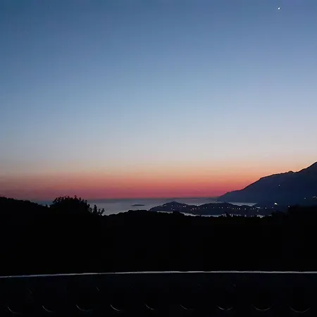 Lacitrus And 3* Kaş