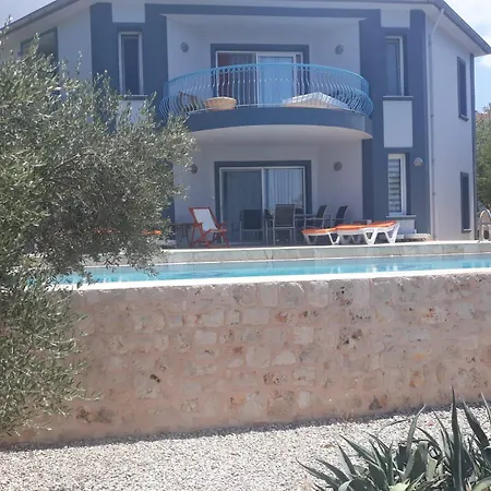 Lacitrus And Kaş